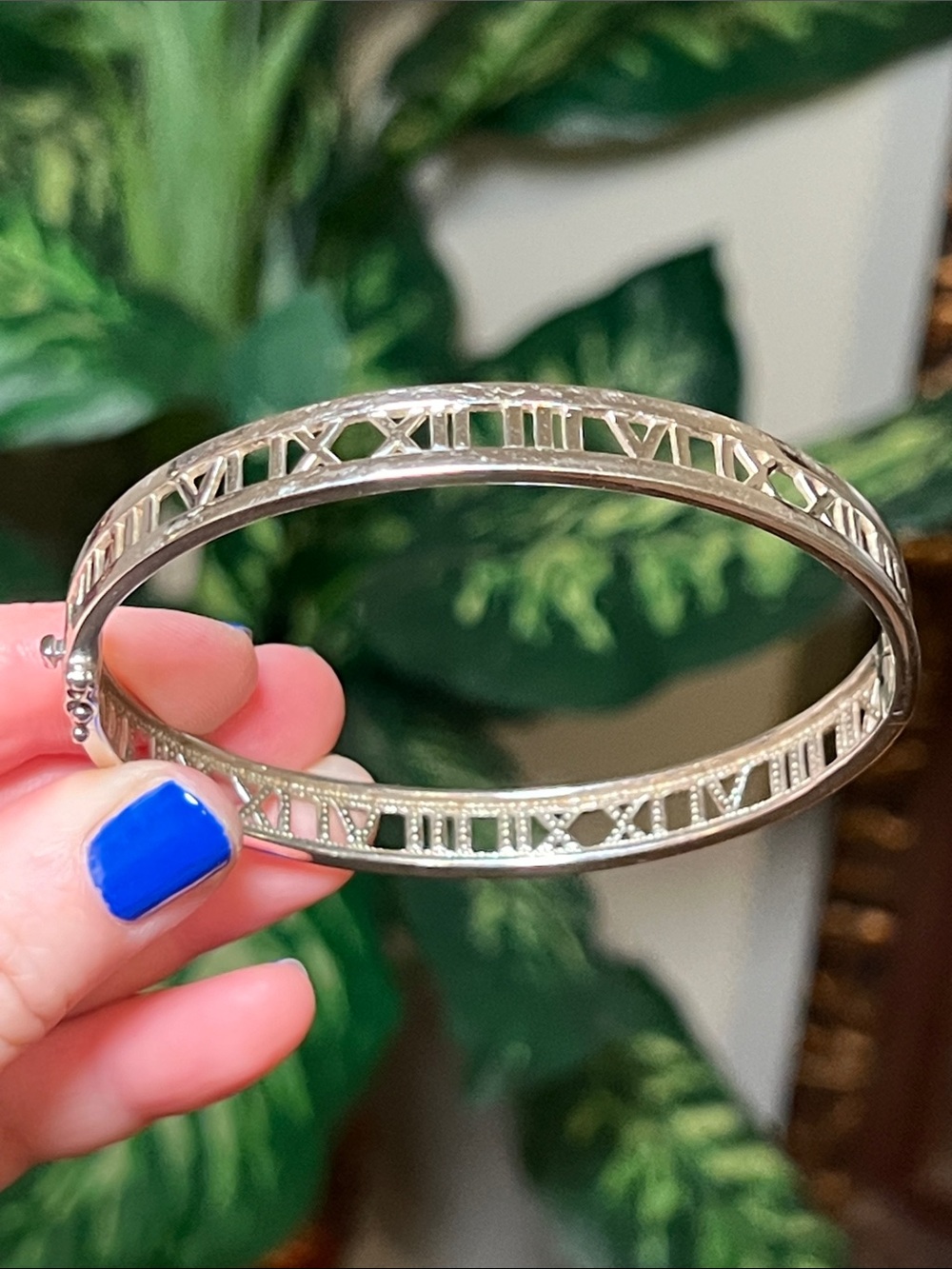 Vintage Sterling Silver 925 Atlas Roman Numerals Hinged Bangle Bracelet